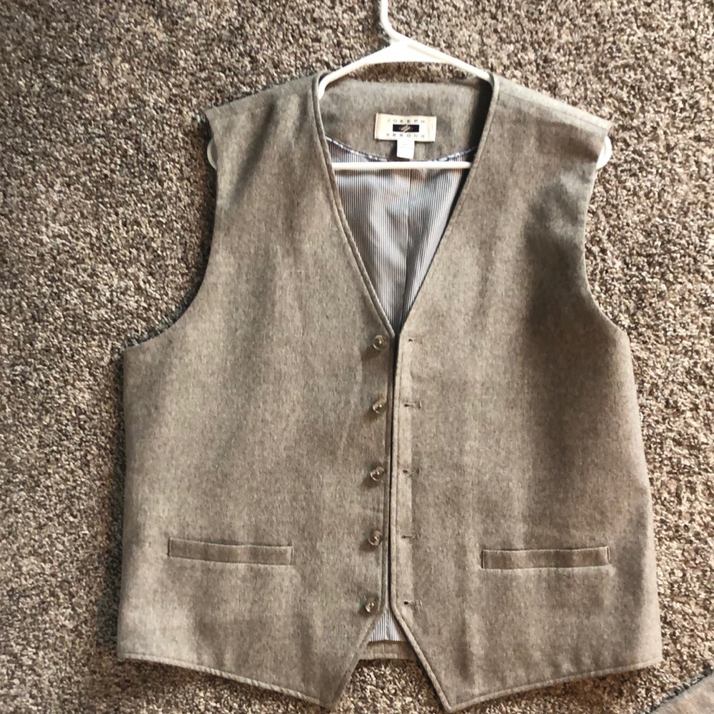 Joseph Abboud Vest